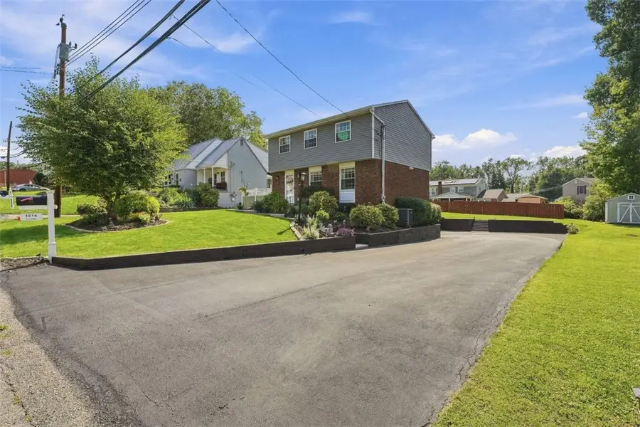 1514 Fernledge Dr, Allison Park, PA 15101 - #2