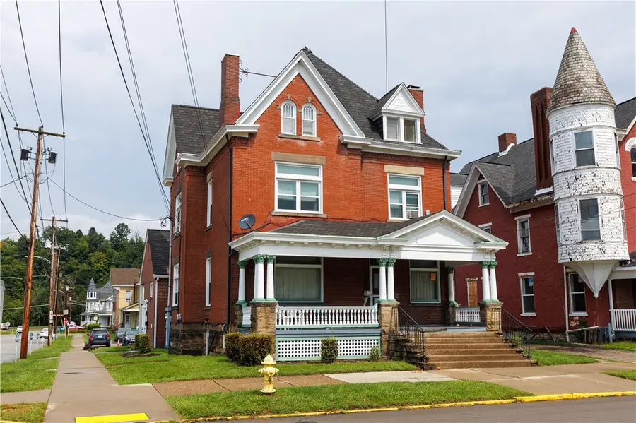 250 Green St, California, PA 15419 - #2