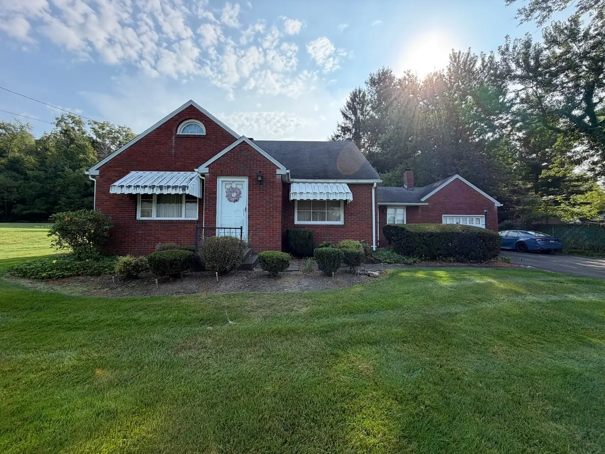 1439 Maple Drive, Hermitage, PA 16148 - #1