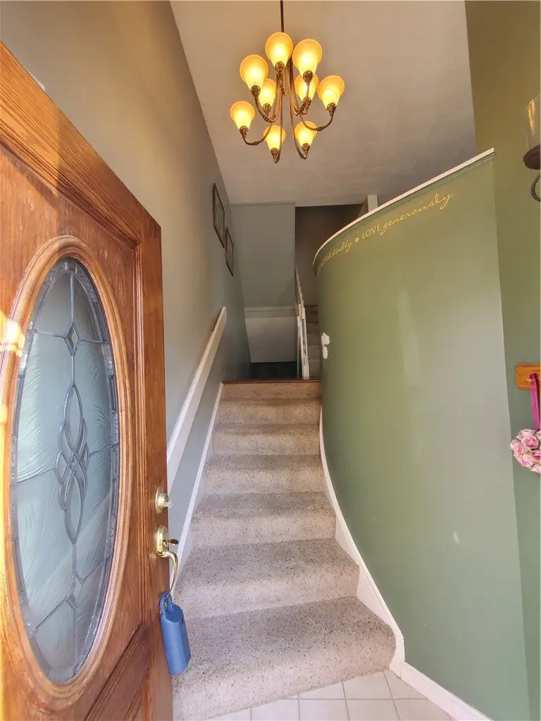 2635 Hunters Point Dr, Wexford, PA 15090 - #2