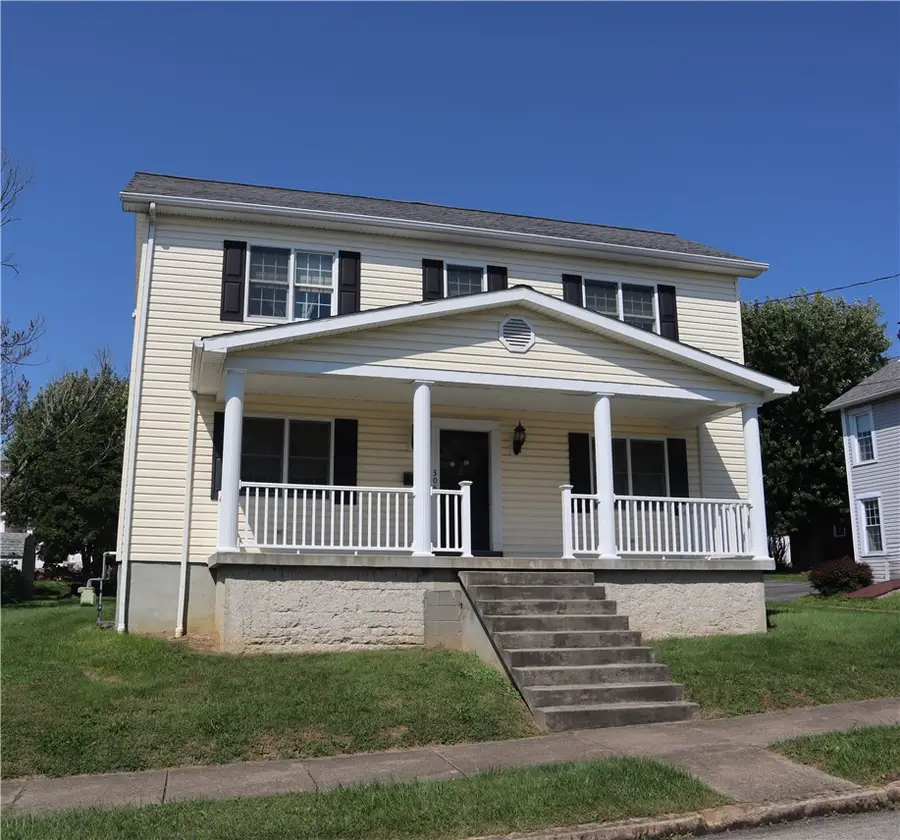 308 College Avenue, Mount Pleasant, PA 15666 - #2