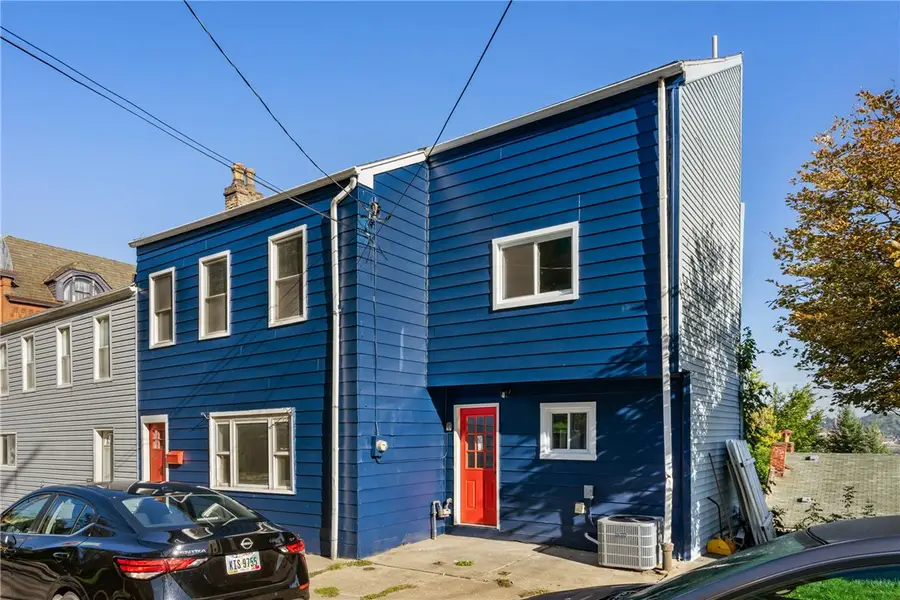 33 Pius St, Pittsburgh, PA 15203 - #3