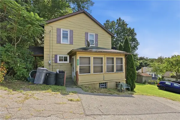 624 Spang Ave, Leechburg, PA 15656