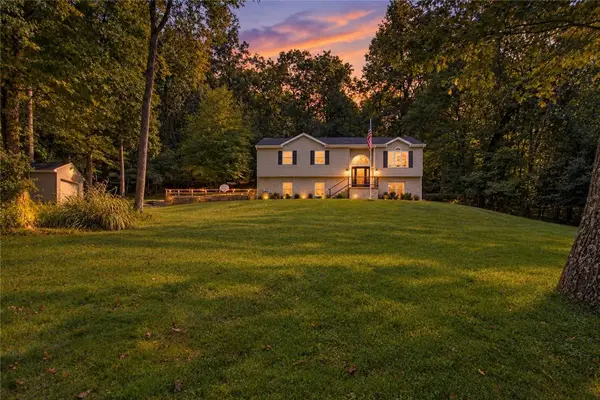 314 Glade Run Rd, Evans City, PA 16033