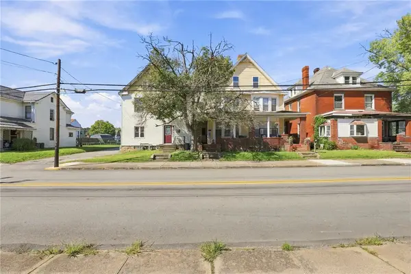 904-906 S Pittsburgh St, Connellsville, PA 15425