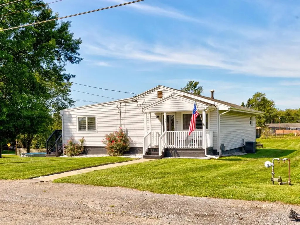 133 Mengel Ave, Aliquippa, PA 15001 - #1