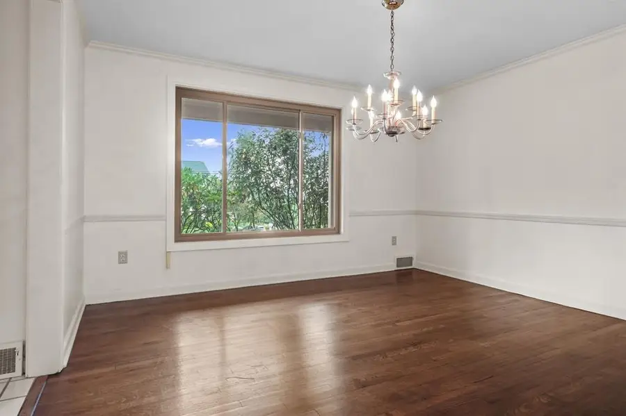 132 Penhurst Drive, Pittsburgh, PA 15235 - #3