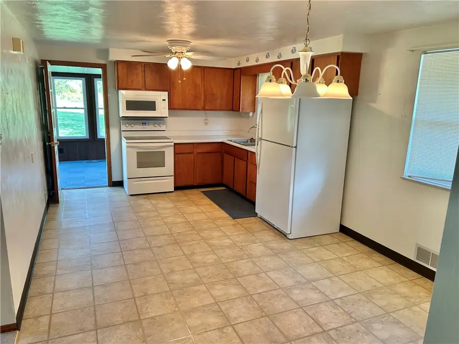 45 Lagonda Rd, Washington, PA 15301 - #3