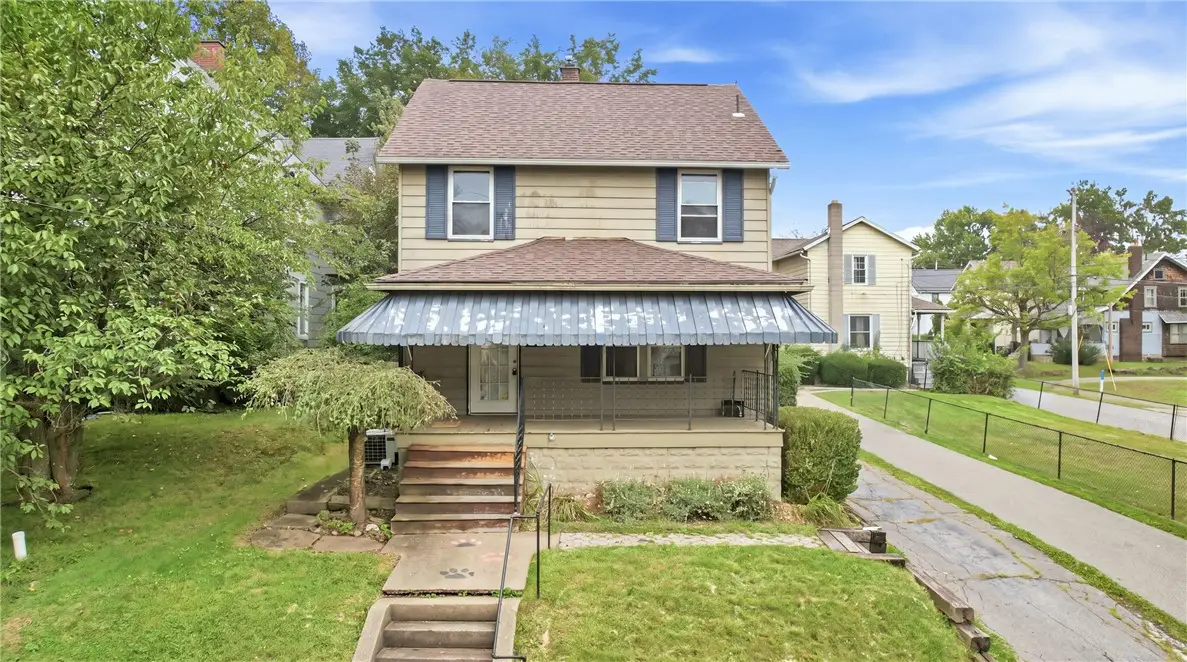 266 Jefferson Ave, Sharon, PA 16146 - #1