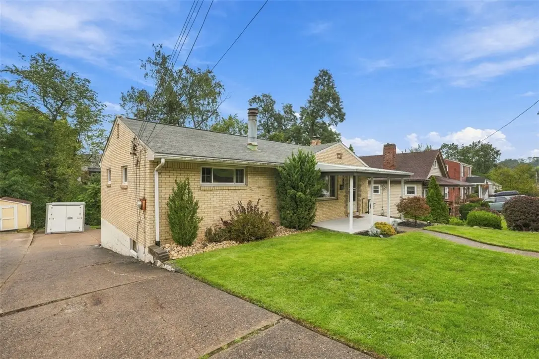 321 E Garden Rd, Pittsburgh, PA 15227 - #1