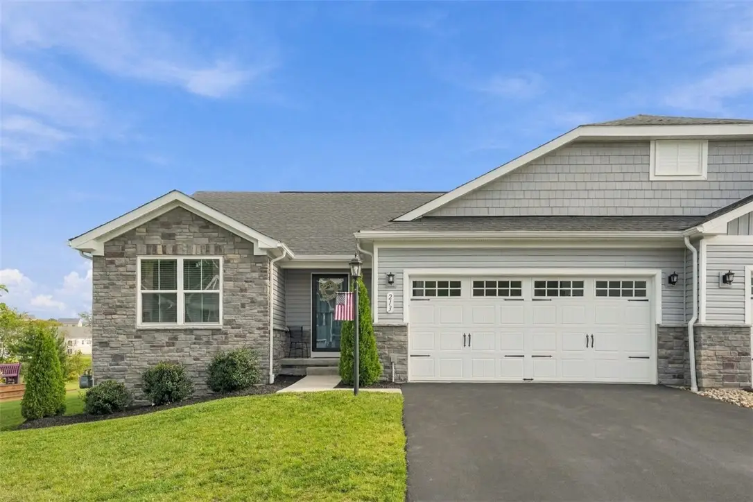 213 Smith, Beaver Falls, PA 15010 - #1