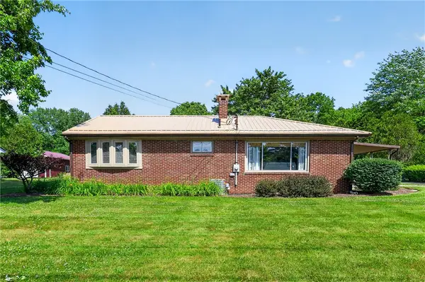 2617 S Hermitage Rd, Hermitage, PA 16148