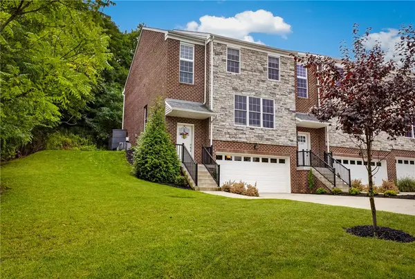 2335 Old Greentree Rd, Carnegie, PA 15106