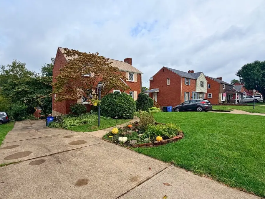 5360 Orchard Hill Drive, Pittsburgh, PA 15236 - #2