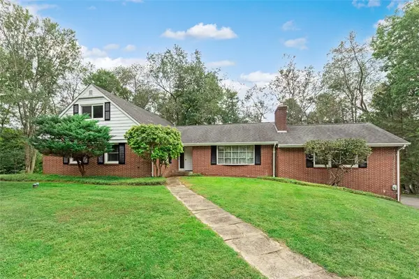 4940 Northlawn Circle, Murrysville, PA 15668