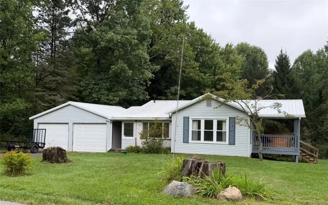354 Baker Rd, Greenville, PA 16125 - #1