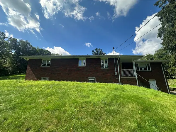353 Slaughter Hollow Rd, Irwin, PA 15642