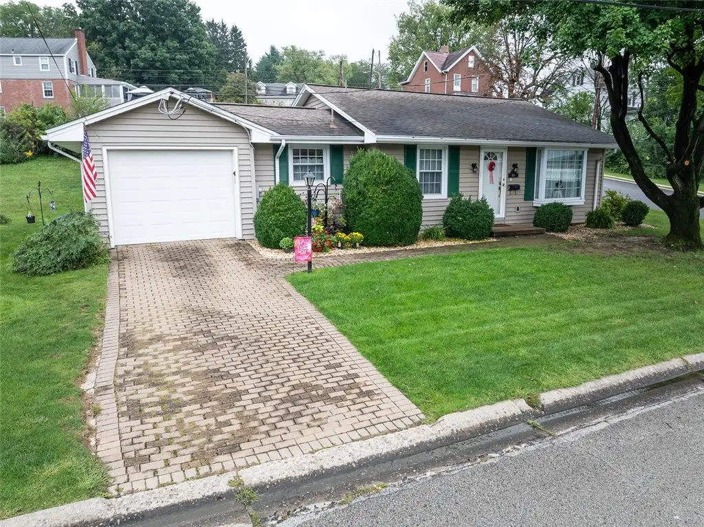 501 Kenneth St, Greensburg, PA 15601 - #1
