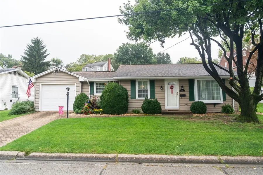 501 Kenneth St, Greensburg, PA 15601 - #2