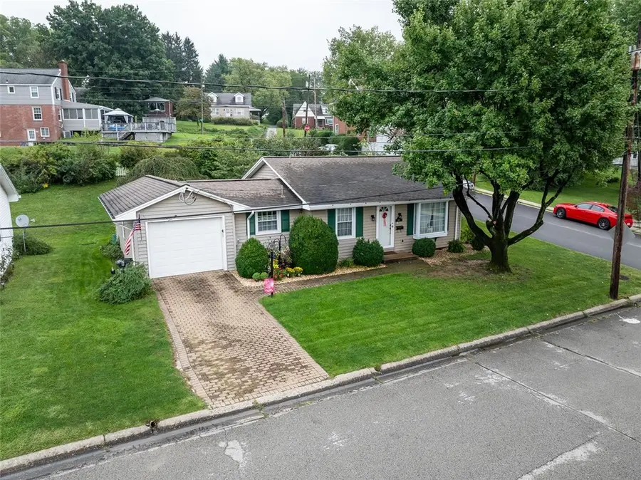 501 Kenneth St, Greensburg, PA 15601 - #3