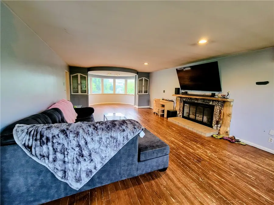 1115 State Rd, Monessen, PA 15062 - #3