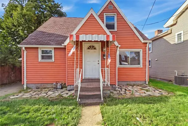 119 E 1st Ave, Tarentum, PA 15084