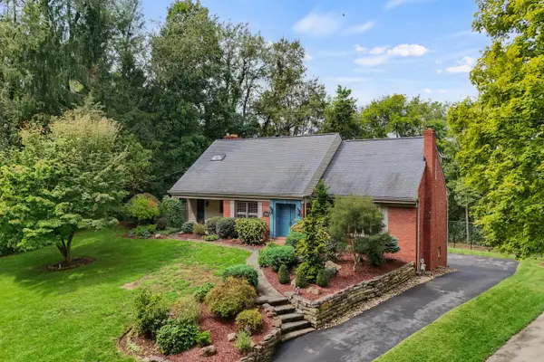 2540 Lindenwood Drive, Pittsburgh, PA 15241