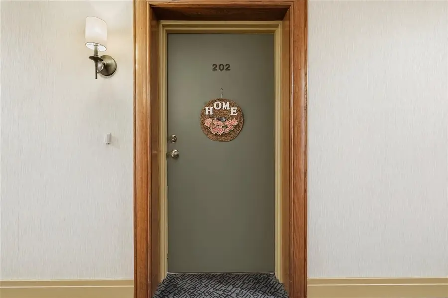 900 Washington Rd #202, Pittsburgh, PA 15228 - #3