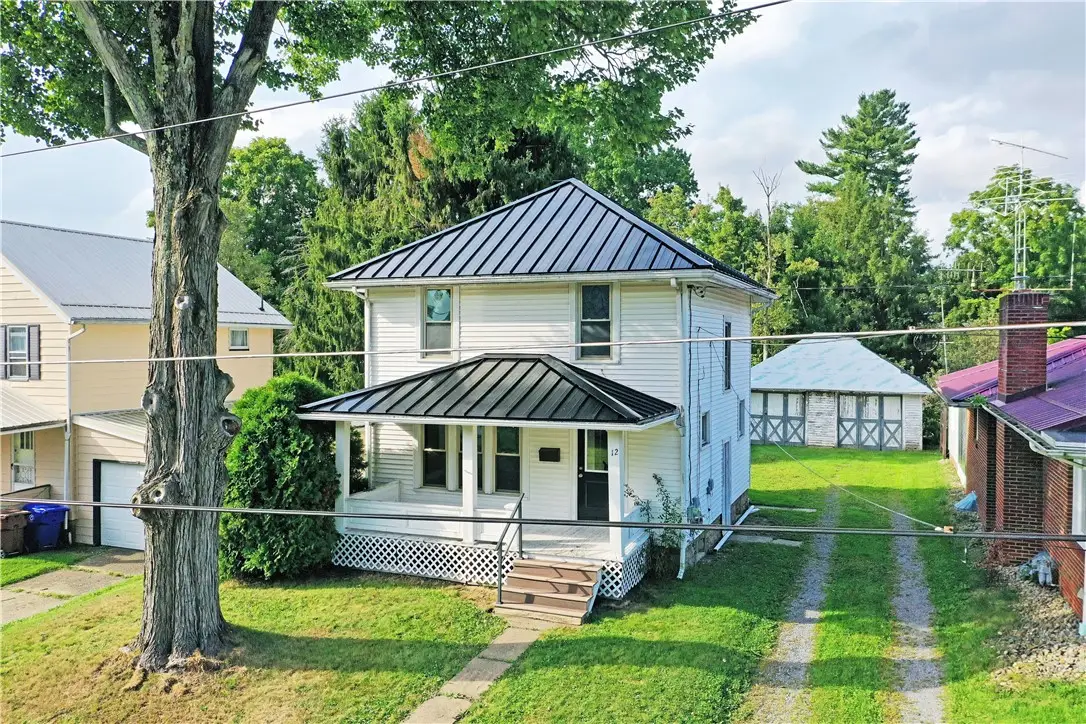 12 E Stewart Ave, Greenville, PA 16125 - #1