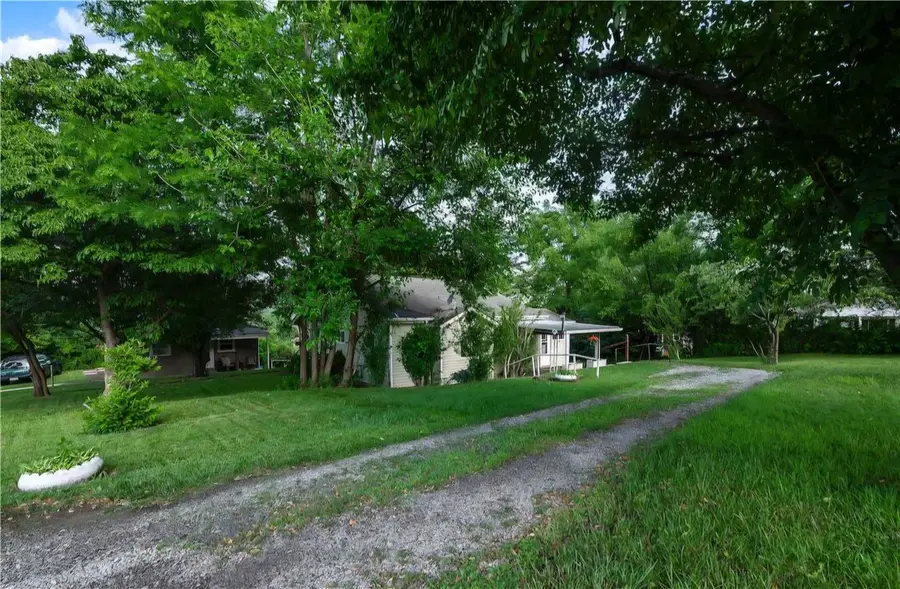 411 Harmony Rd, Baden, PA 15005 - #3