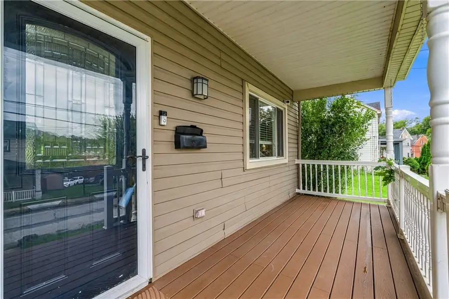 318 Academy St, Carnegie, PA 15106 - #2