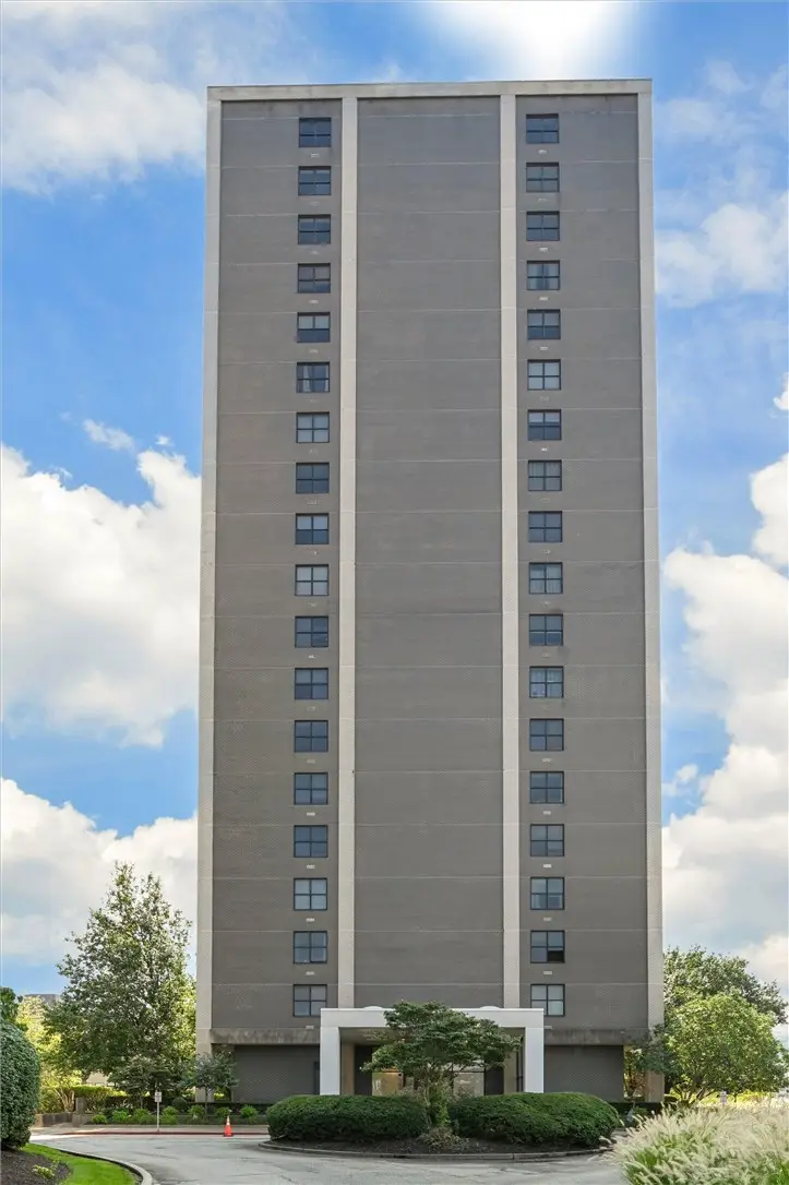 112 Washington Place #11G, Pittsburgh, PA 15219 - #1