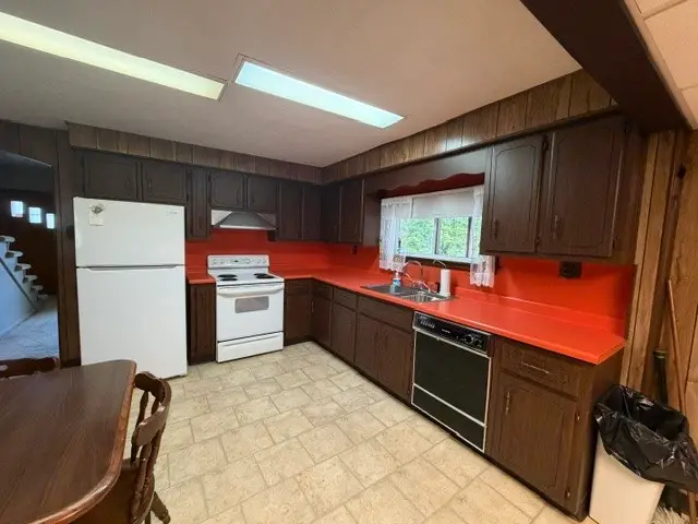 118 Moore Rd, Butler, PA 16001 - #3