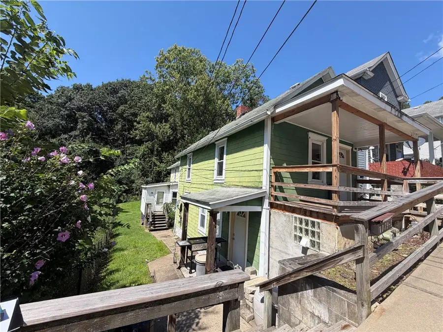 1079 Marelda Ave, Donora, PA 15033 - #3