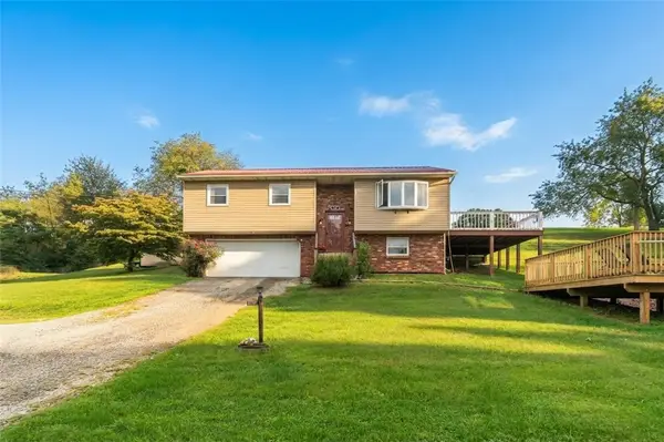 107 Jp Lane, Connellsville, PA 15425