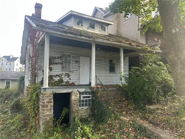 203 Wood St, Belle Vernon, PA 15012