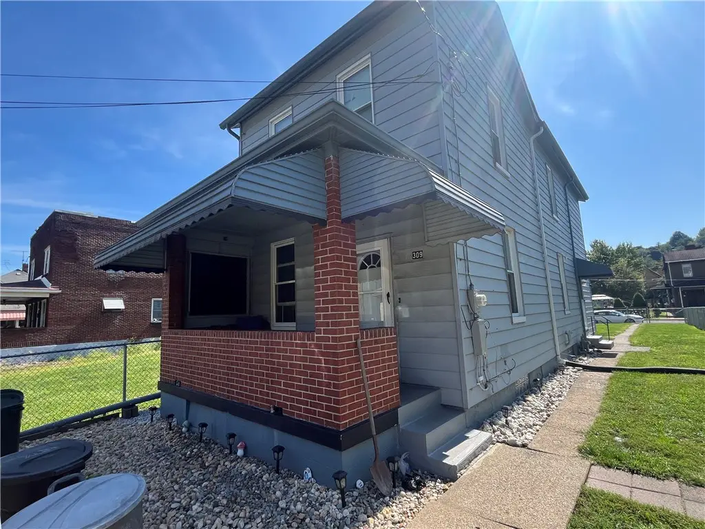 309 Pine St, McKeesport, PA 15132 - #1