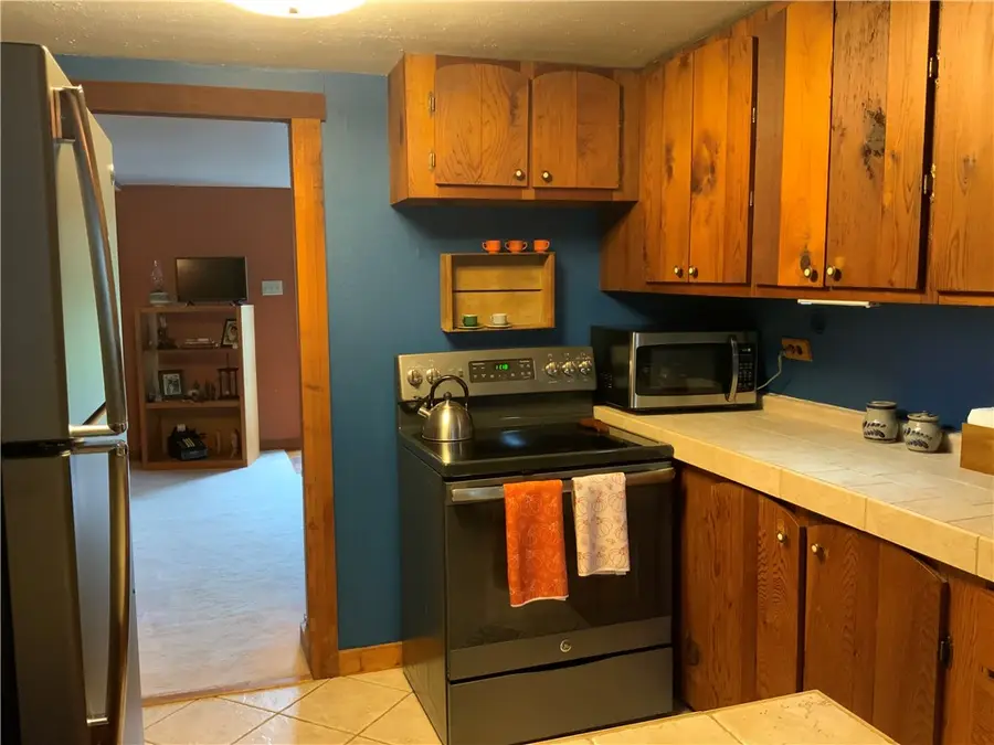 278 Mckee Rd, Washington, PA 15301 - #2