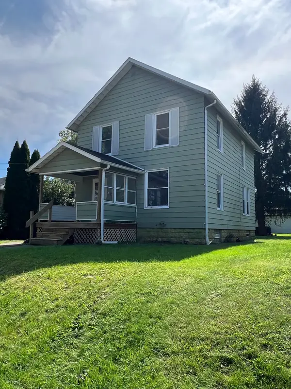 420 E Fairmont Avenue, New Castle, PA 16105