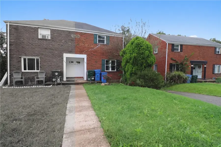 1555 Bevan Rd, Pittsburgh, PA 15227 - #2