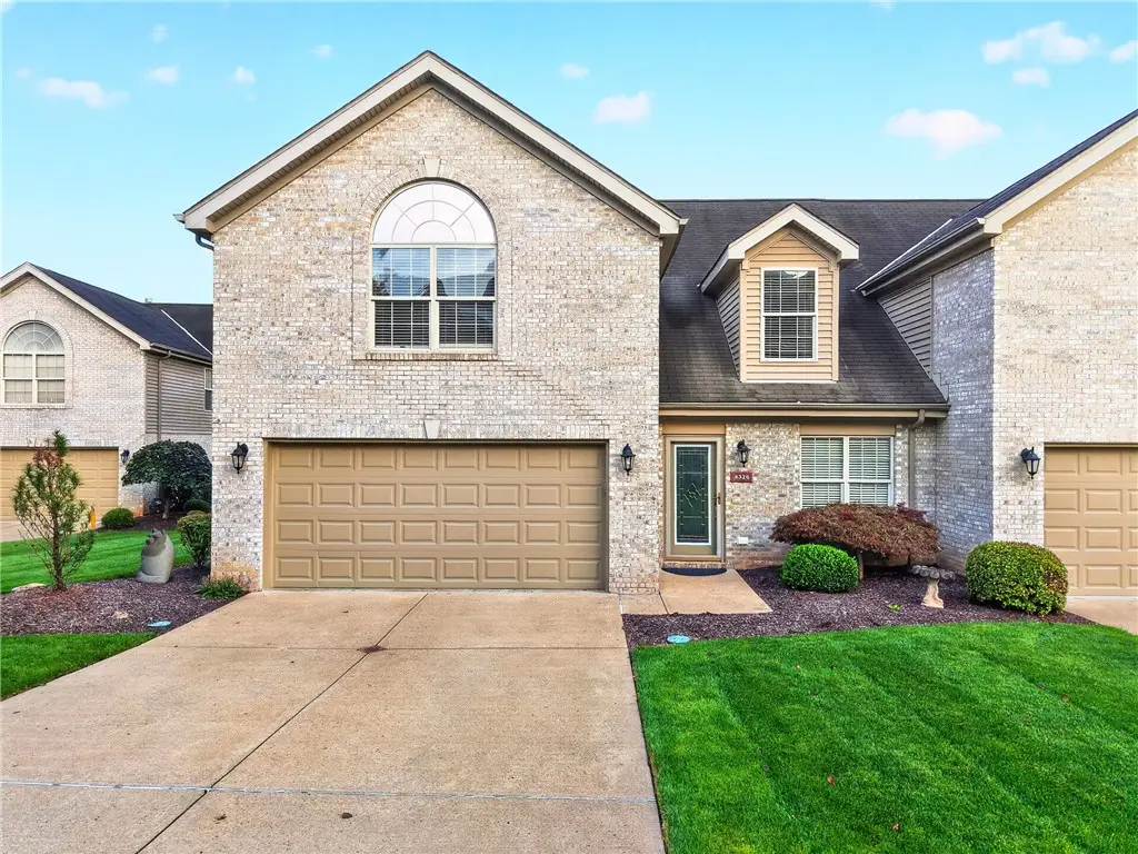 4326 Harlin Dr, Clairton, PA 15025 - #1