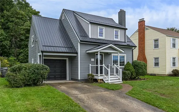 749 Pershing St, Ellwood City, PA 16117