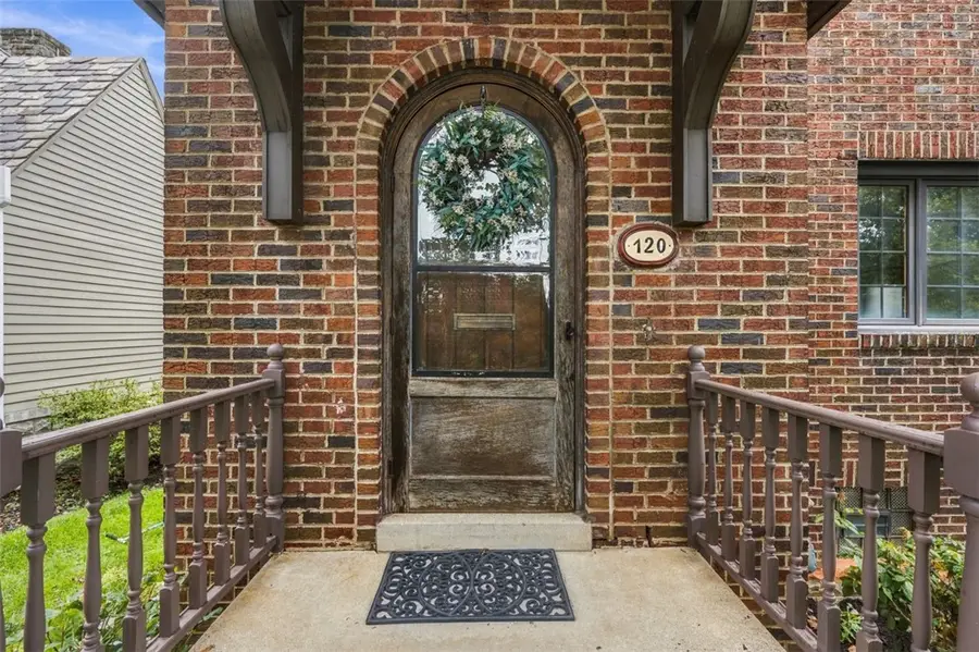 120 Crescent Dr, Pittsburgh, PA 15228 - #3