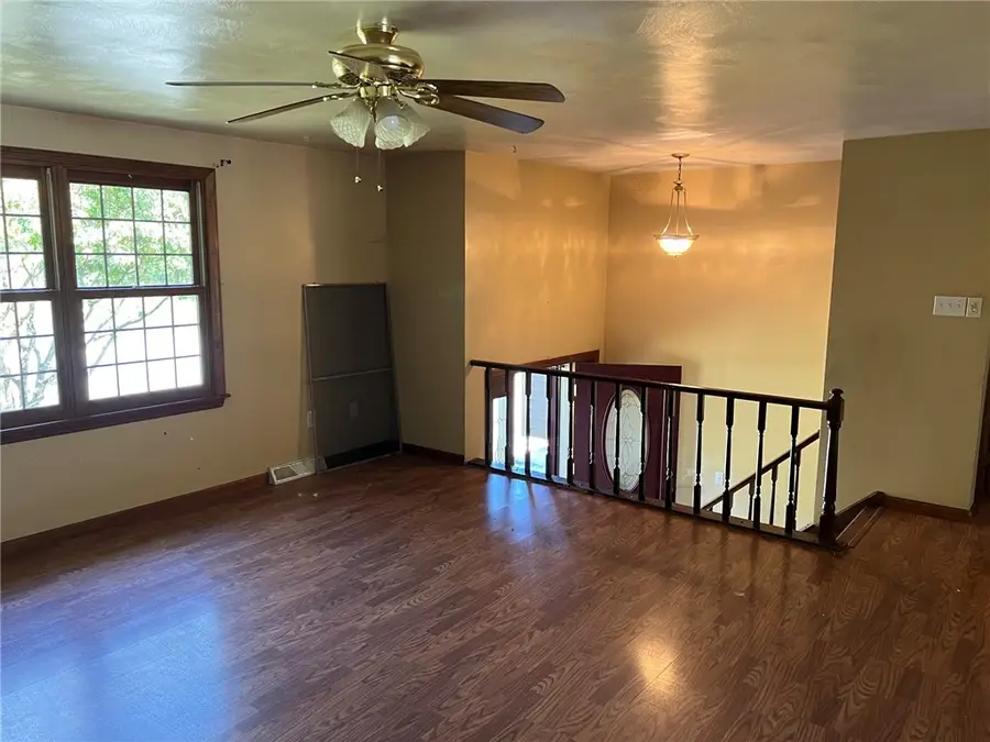 470 Donohoe Rd, Greensburg, PA 15601 - #3