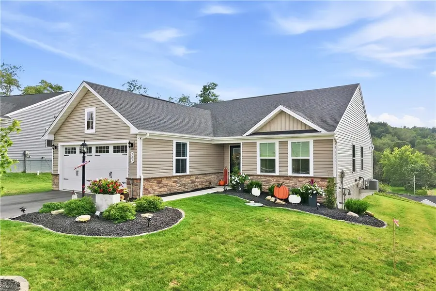 385 Horseshoe Loop, Washington, PA 15301 - #2