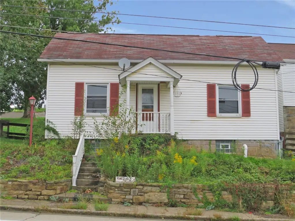 2795 Main St, Beallsville, PA 15313 - #1
