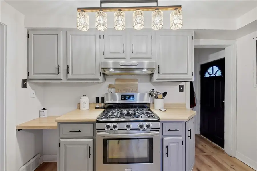 207 S Duffy Rd, Butler, PA 16001 - #3