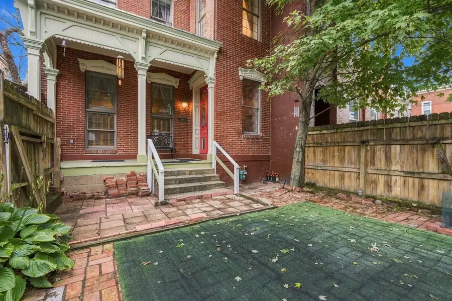 312 Denniston Street #A, Pittsburgh, PA 15206 - #2