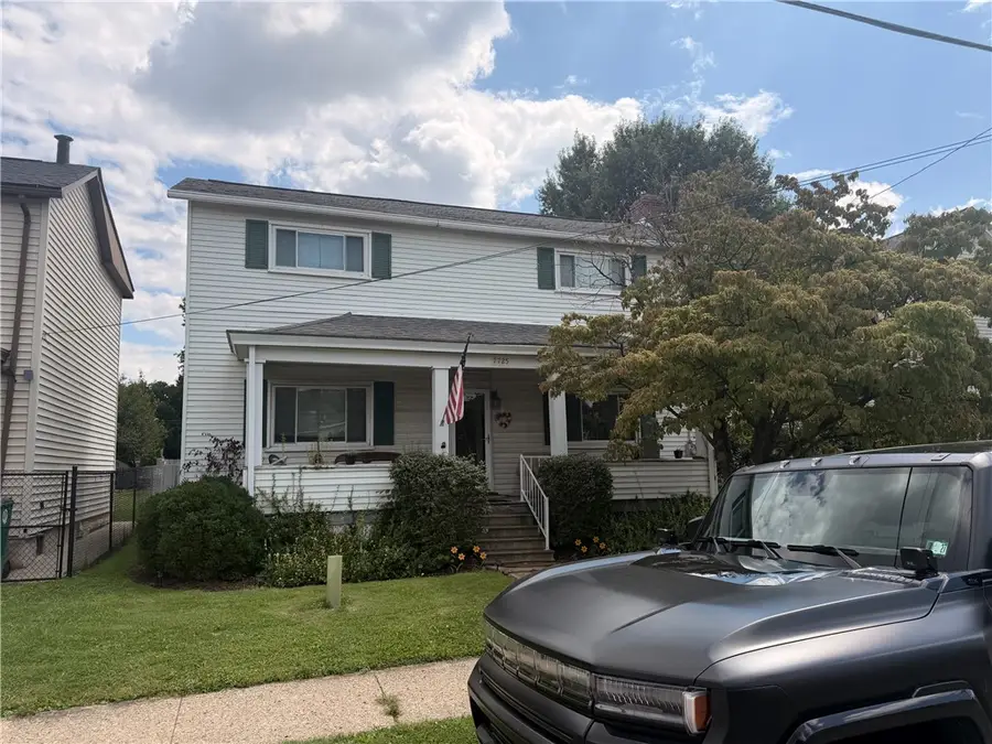 1725 Ellsworth Ave, Carnegie, PA 15106 - #3
