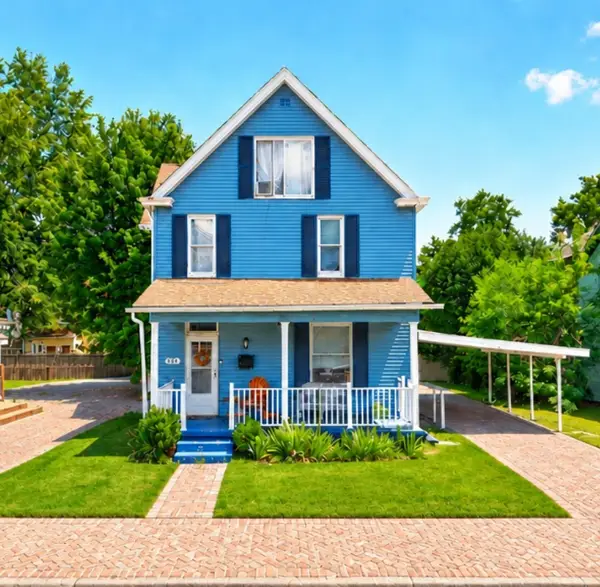 923 9th Ave., New Brighton, PA 15066